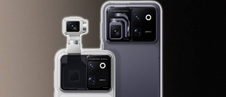 Honor Robot Phone with 200MP motorized gimbal camera extended
